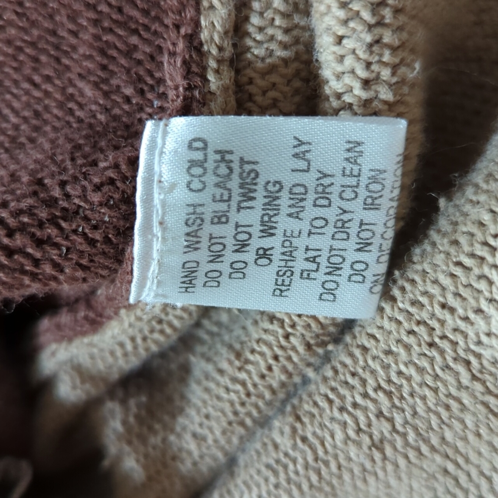 Vintage Beige Sweater - Picture 5 of 5